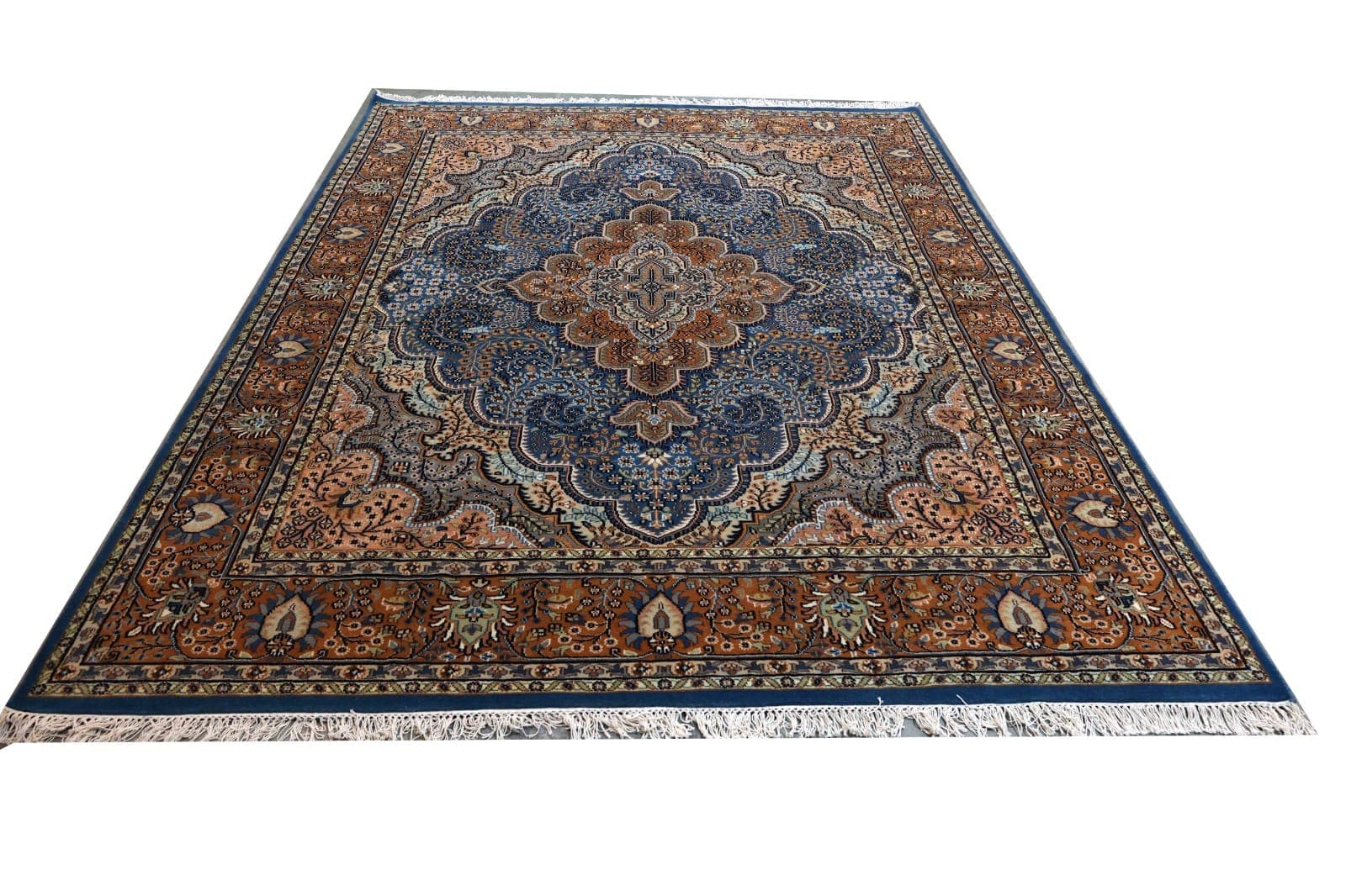 Hand Knotted carpet